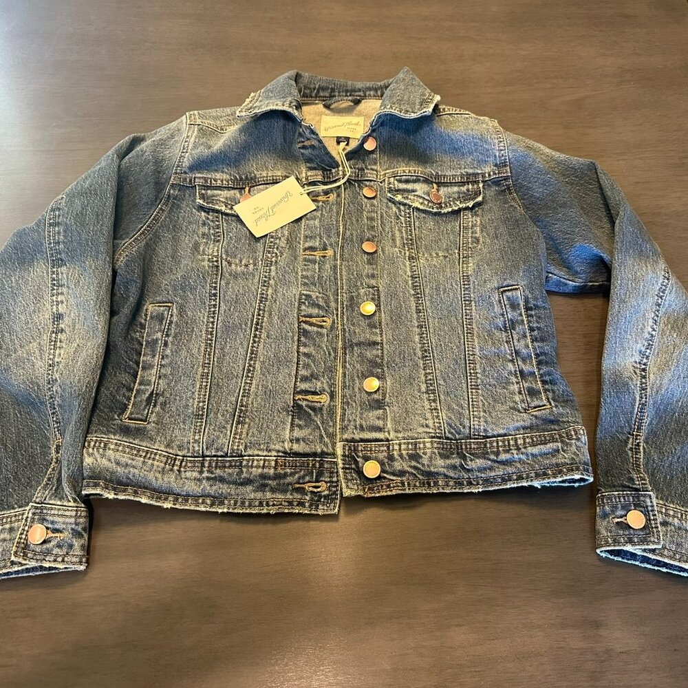 Women's Cropped Denim Jacket - Universal Thread™ Medium Wash